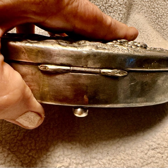 Antique 1900s elaborate Danish Denmark silver plated trinket jewelry box. - Picture 7 of 11